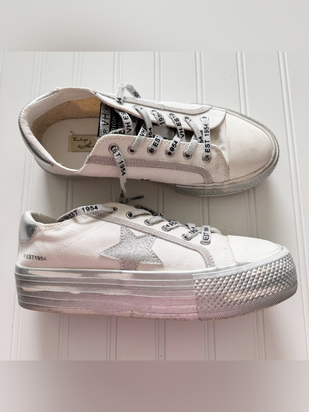 Vintage Havana AMAZE 5 Sneakers - Size 7.5